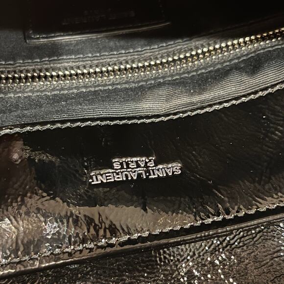 SAINT LAURENT Loulou Medium Black Patent Y Quilted Monogram Chain Shoulder Bag - Picture 11 of 16